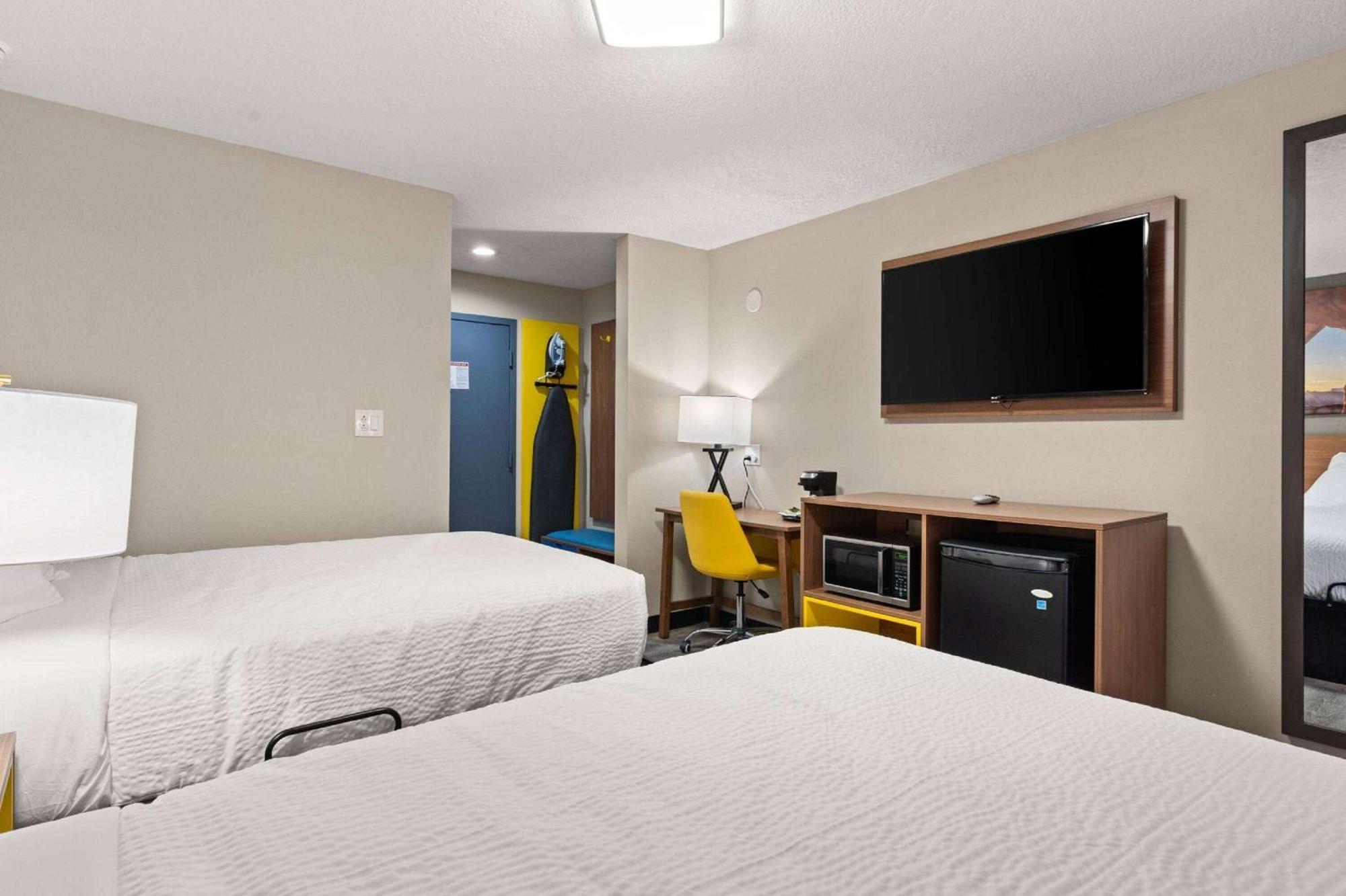 Days-Inn By Wyndham Albuquerque I-25 Εξωτερικό φωτογραφία
