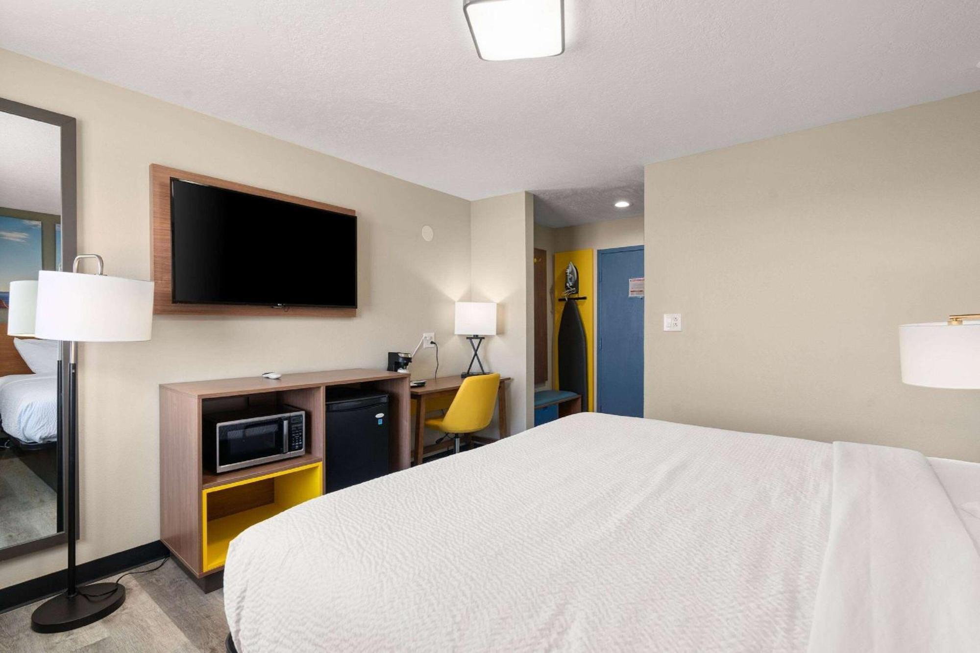 Days-Inn By Wyndham Albuquerque I-25 Εξωτερικό φωτογραφία